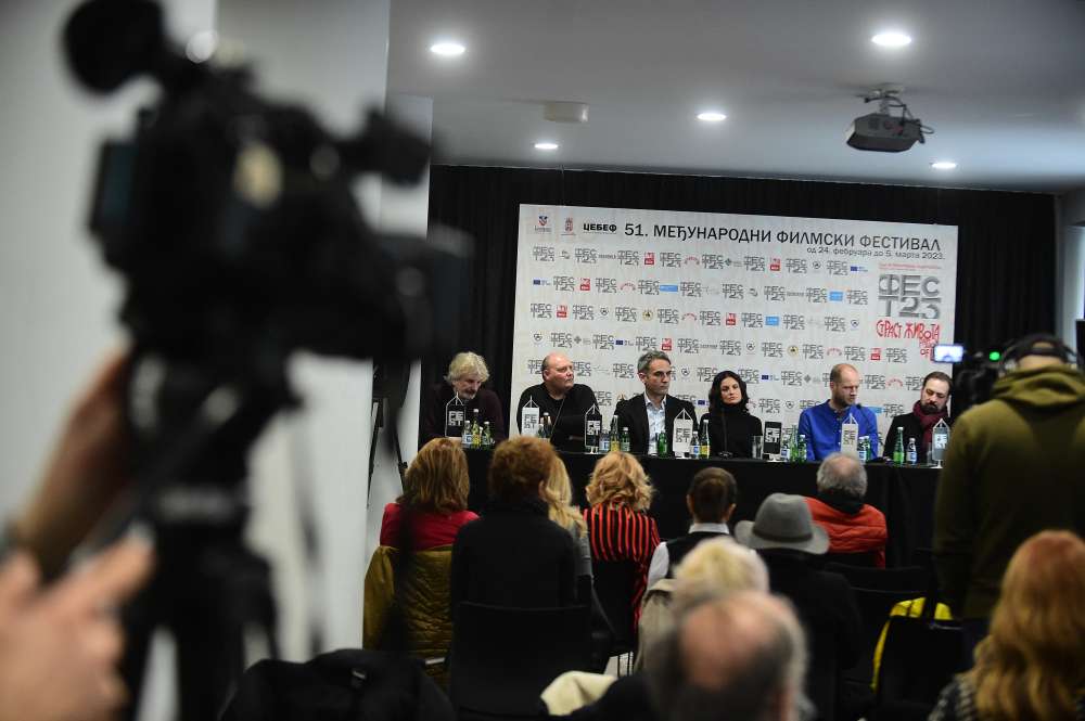 FEST INTERVJU: OGNJEN PETKOVIĆ, POMOĆNIK REDITELJA PURIŠE ĐORĐEVIĆA NA FILMU “USTA PUNA ZEMLJE“